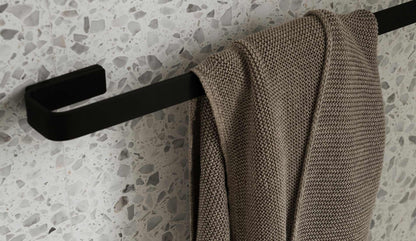 Audo Copenhagen - Menu Handtuchhalter - Handtuchhalter - Sarto Group