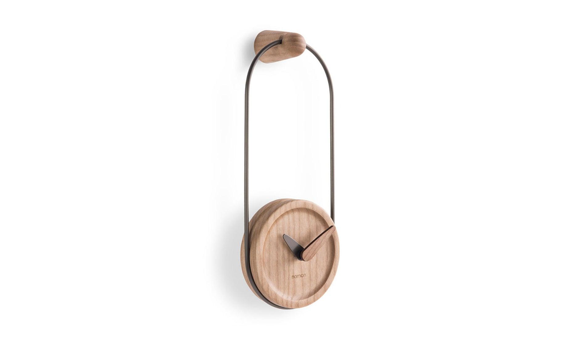 Nomon - Nomon Micro Eslabon Wanduhr | Eiche - Graphit - Wanduhren - Sarto Group