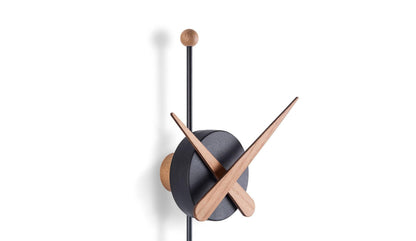 Nomon - Nomon Punta Wanduhr | Schwarz - Eiche - Wanduhren - Sarto Group