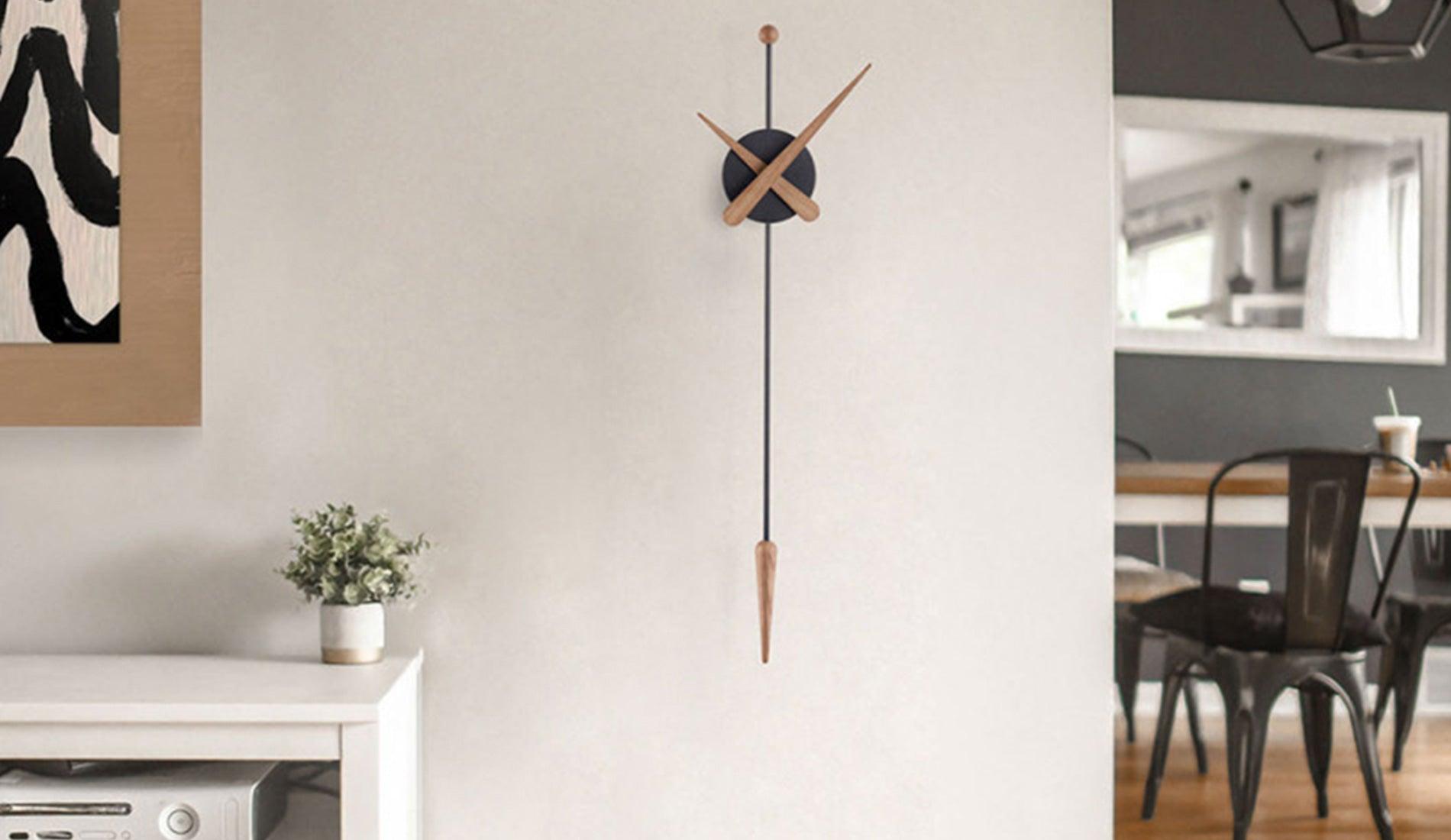 Nomon - Nomon Punta Wanduhr | Schwarz - Eiche - Wanduhren - Sarto Group
