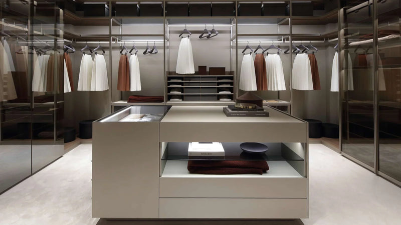 Poliform - Senzafine Ankleidesystem - sarto Tailored Interiors Group