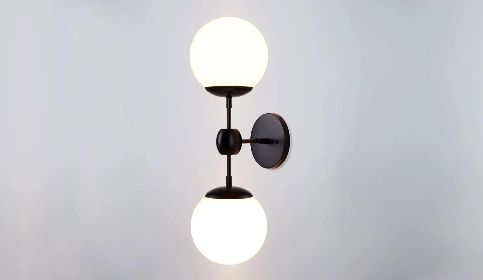 Roll & Hill Modo Sconce 2-Globes Wandleuchte - Sarto Group