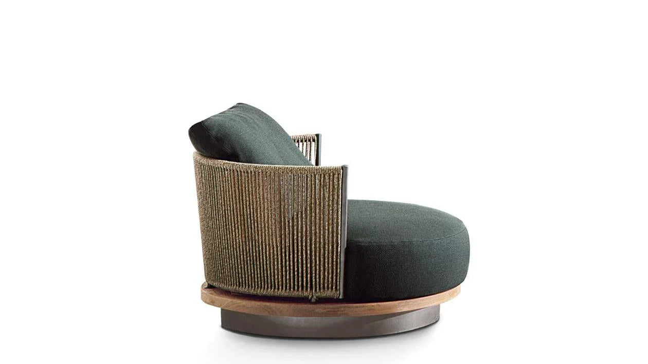 Minotti - Daylight Outdoor Sessel - sarto Tailored Interiors Group