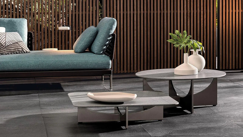 Minotti - Lido Outdoor Beistelltisch - sarto Tailored Interiors Group