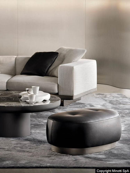Minotti - Torii Bold Pouf - Hocker - Sarto Group
