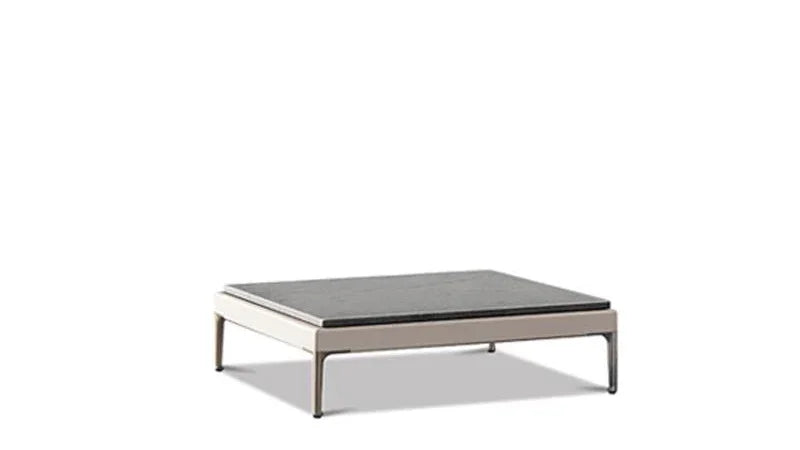 Minotti - Patio Outdoor Beistelltisch - sarto Tailored Interiors Group