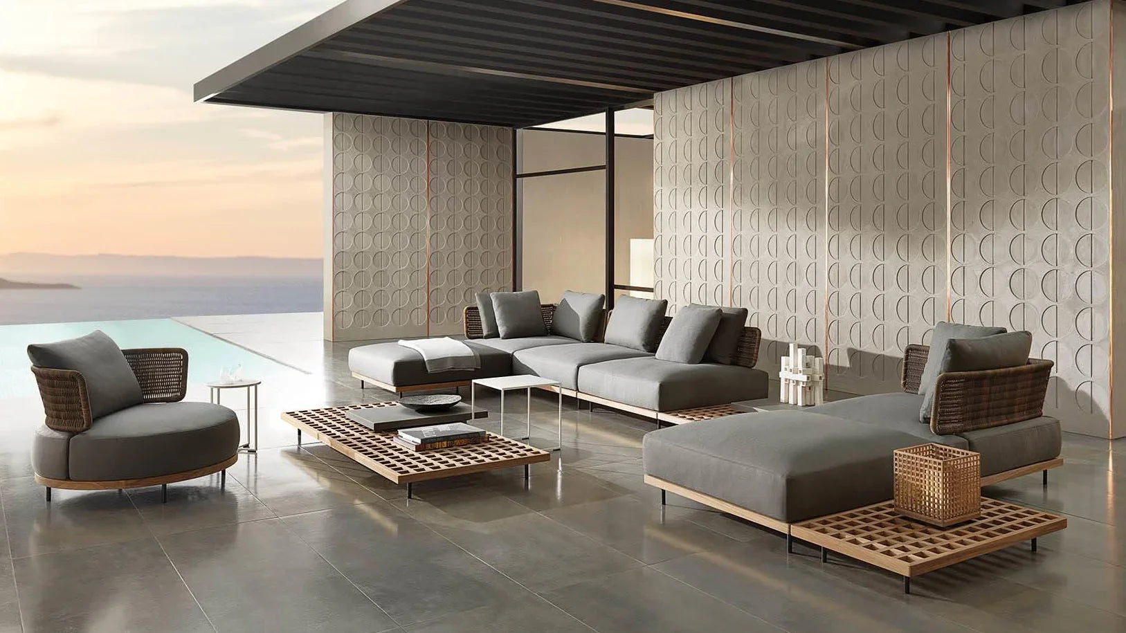 Minotti - Quadrado Outdoor Sofa - sarto Tailored Interiors Group
