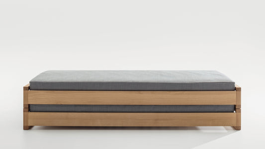 Guest bed